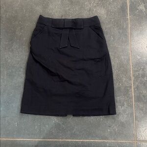 Milly Pencil Skirt Size 2 Navy Blue Bow Knee Length Preppy Prep School Office